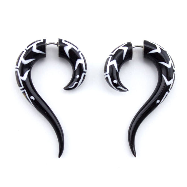 Horn & Paula Shell Tail Spiral Fake Gauges Earrings